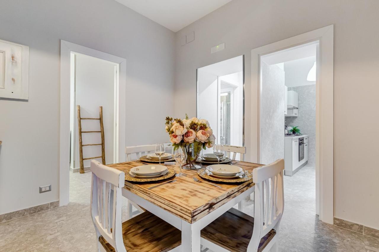Trevi Fountain - Shabby - Romedreamhome Екстериор снимка