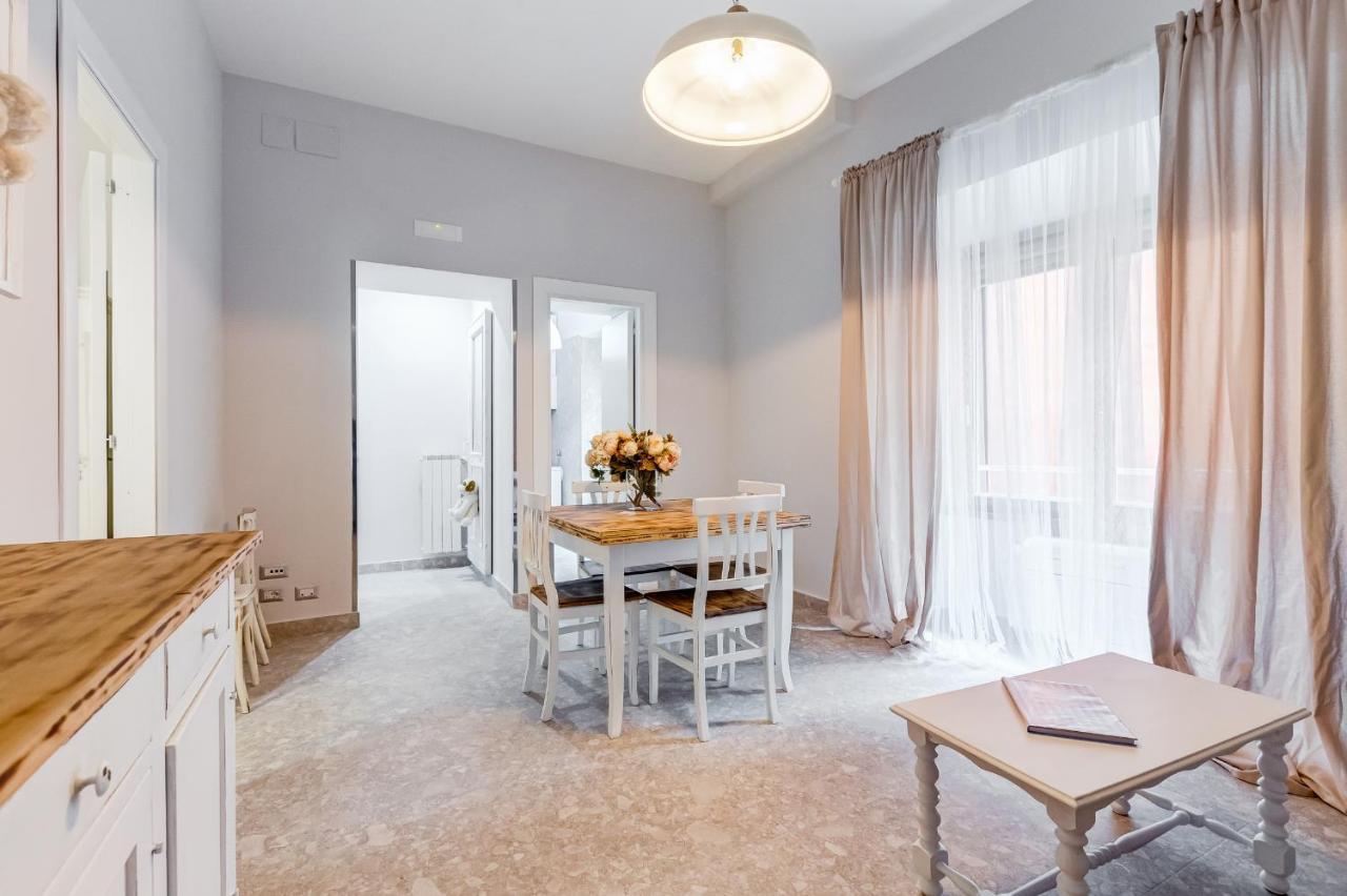 Trevi Fountain - Shabby - Romedreamhome Екстериор снимка